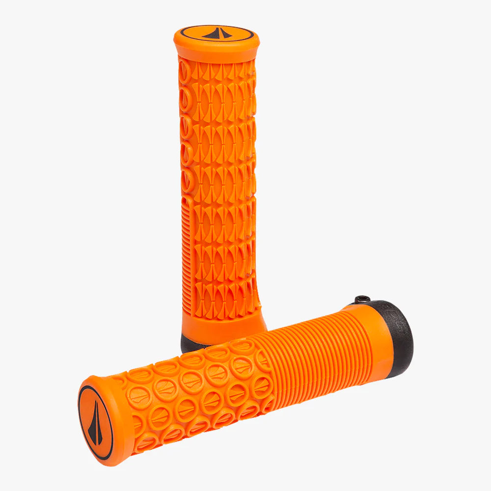SDG THRICE 31 - 1PC Lock-on Grip (S/M) ORANGE